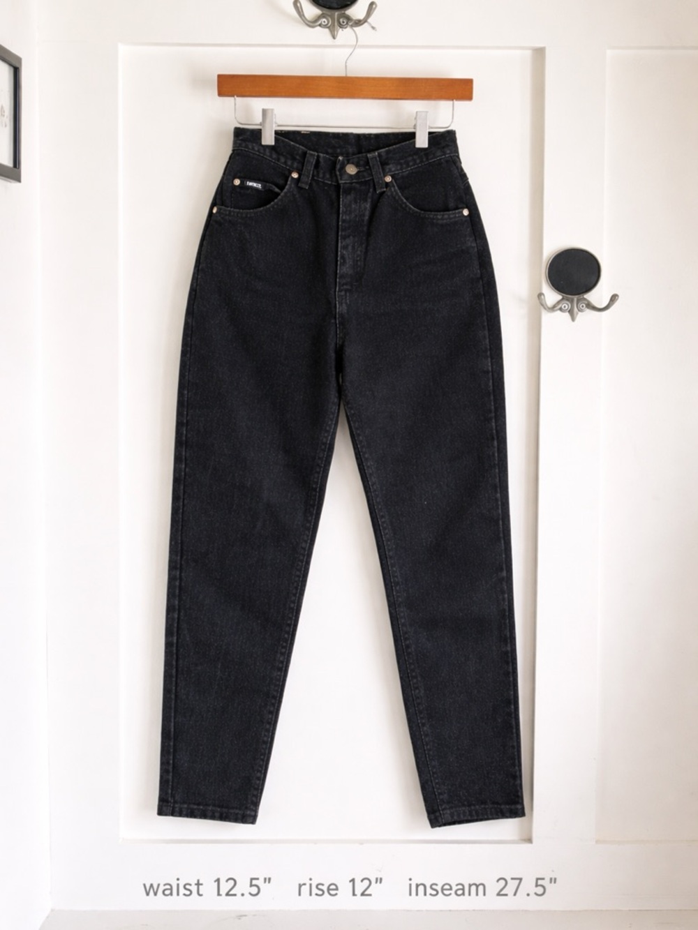 Vintage Lee Black High Rise Jeans 24 25 Straight Leg 90s Denim